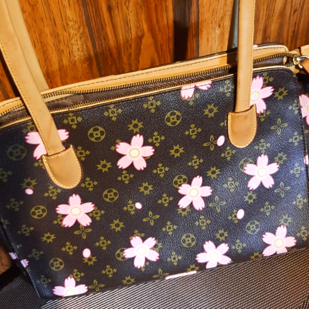 Lexington Purse
